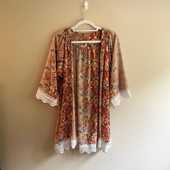 Boho Floral Kimono Size XL - Picture 3 of 6